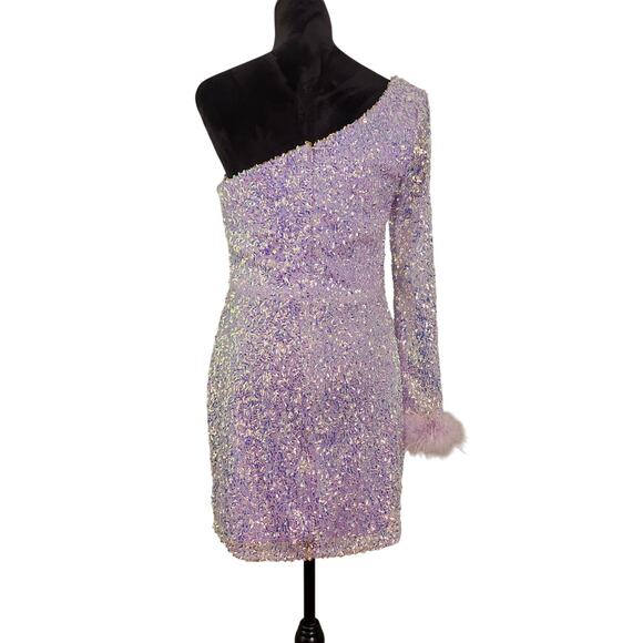 ALYCE PARIS One Shoulder Purple Sequin Dress with Feathers, Size 10 - Picture 3 of 15